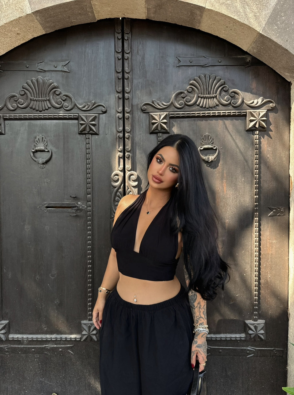 Black Halter Neck Sandy Crop Top