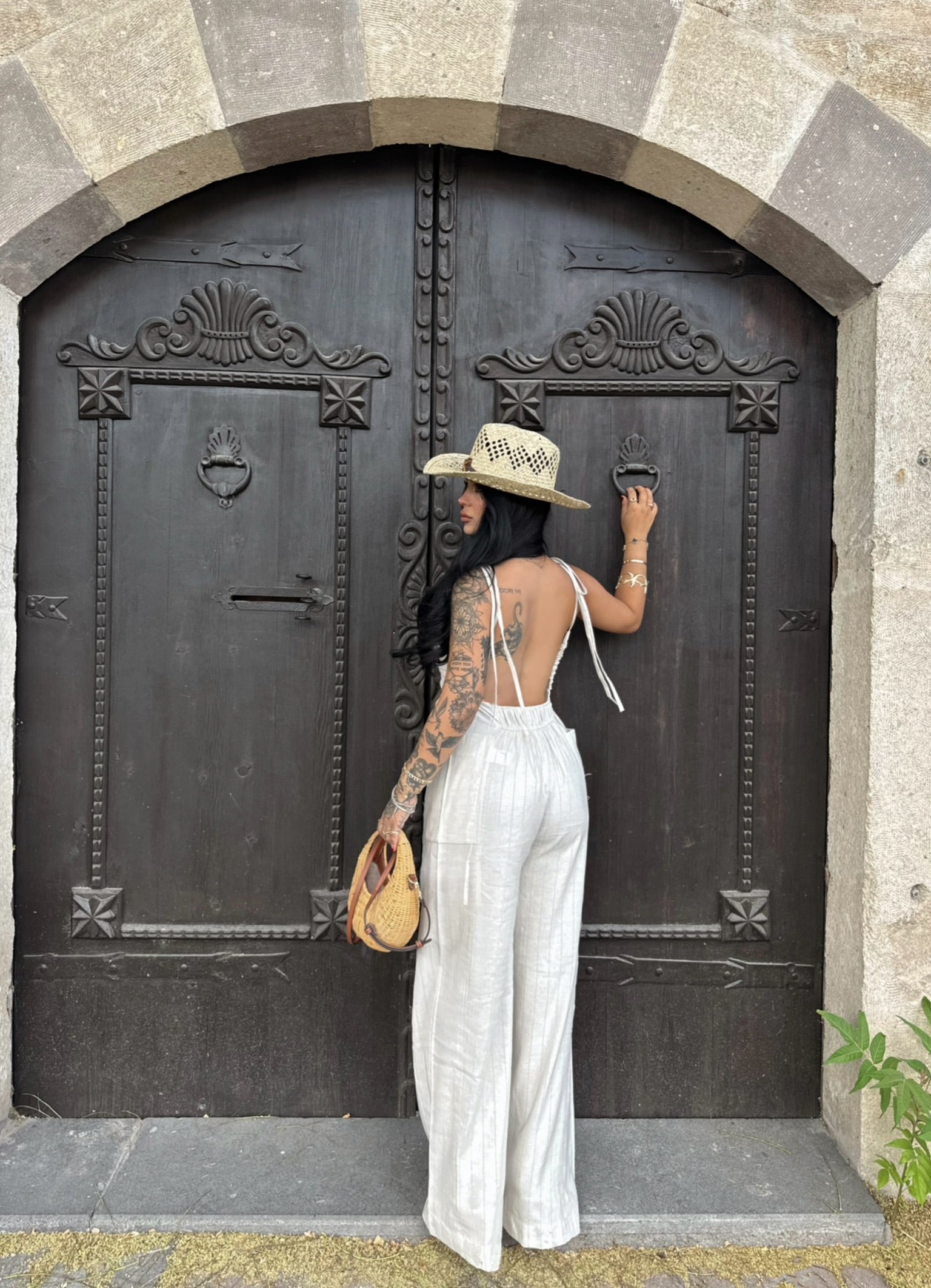 Backless Linen Jumpsuit
